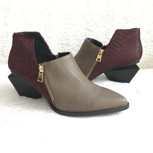 United Nude size 41 leather two-toned bootie.